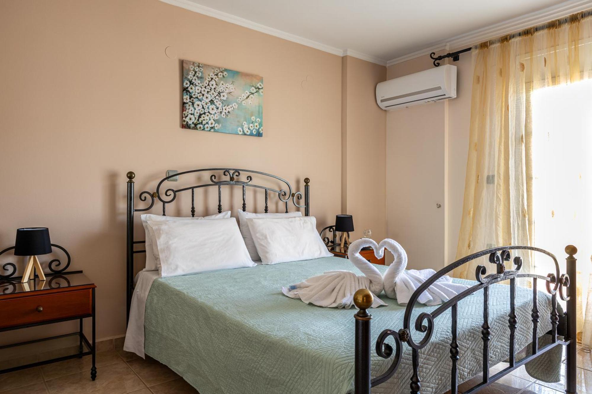 Pavlos Apartments Аргостоліон Екстер'єр фото