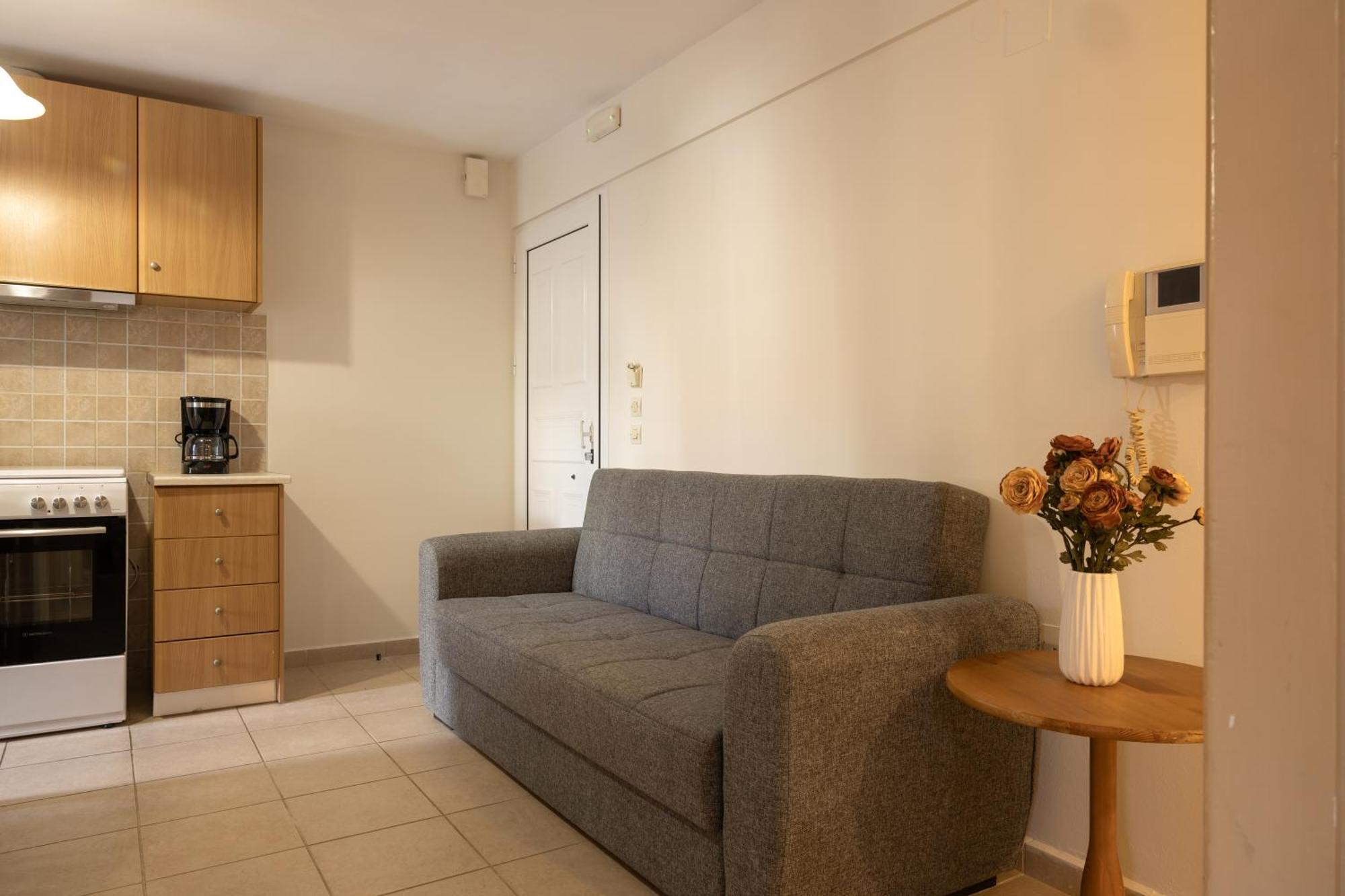 Pavlos Apartments Аргостоліон Екстер'єр фото