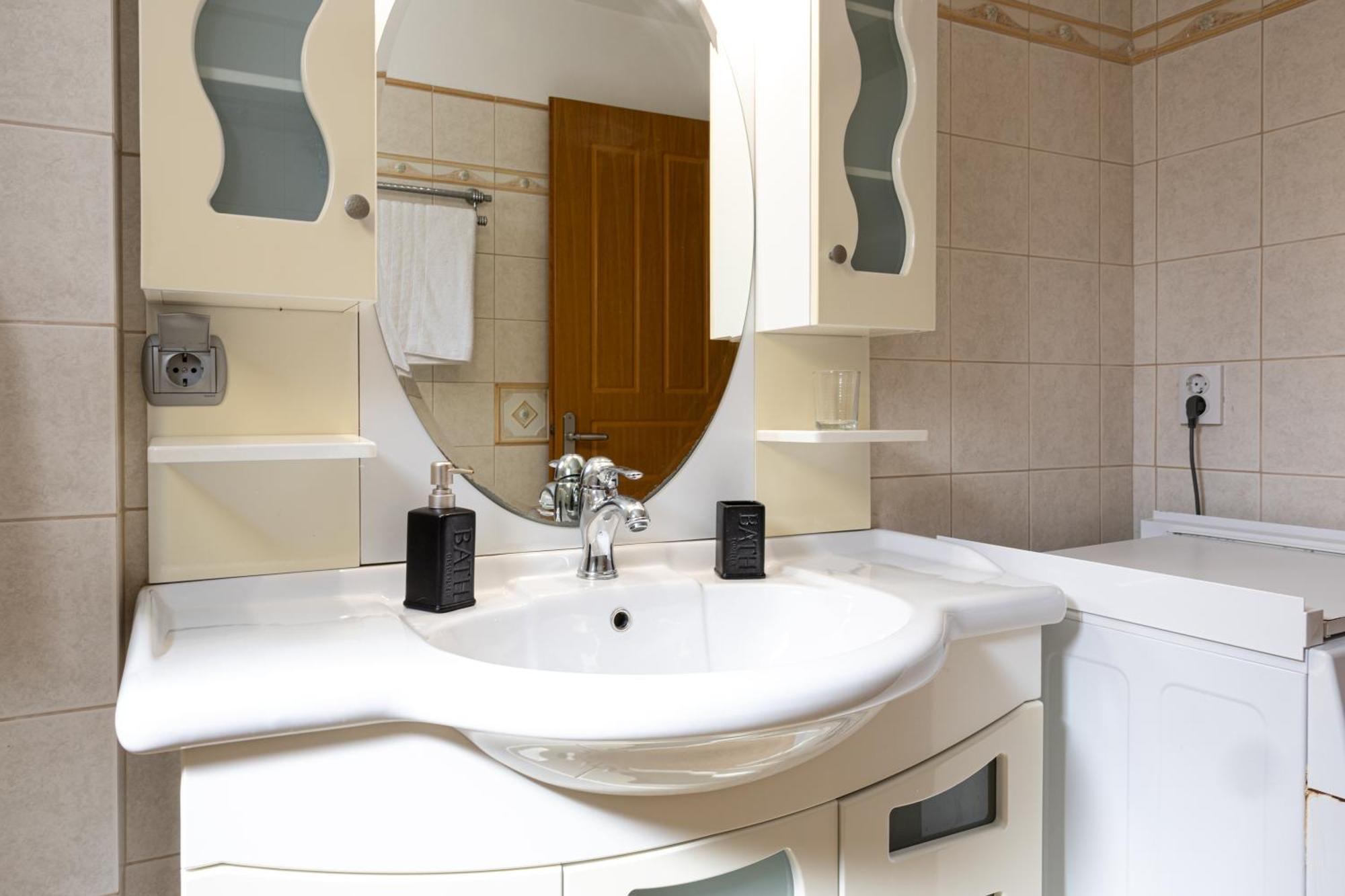Pavlos Apartments Аргостоліон Екстер'єр фото