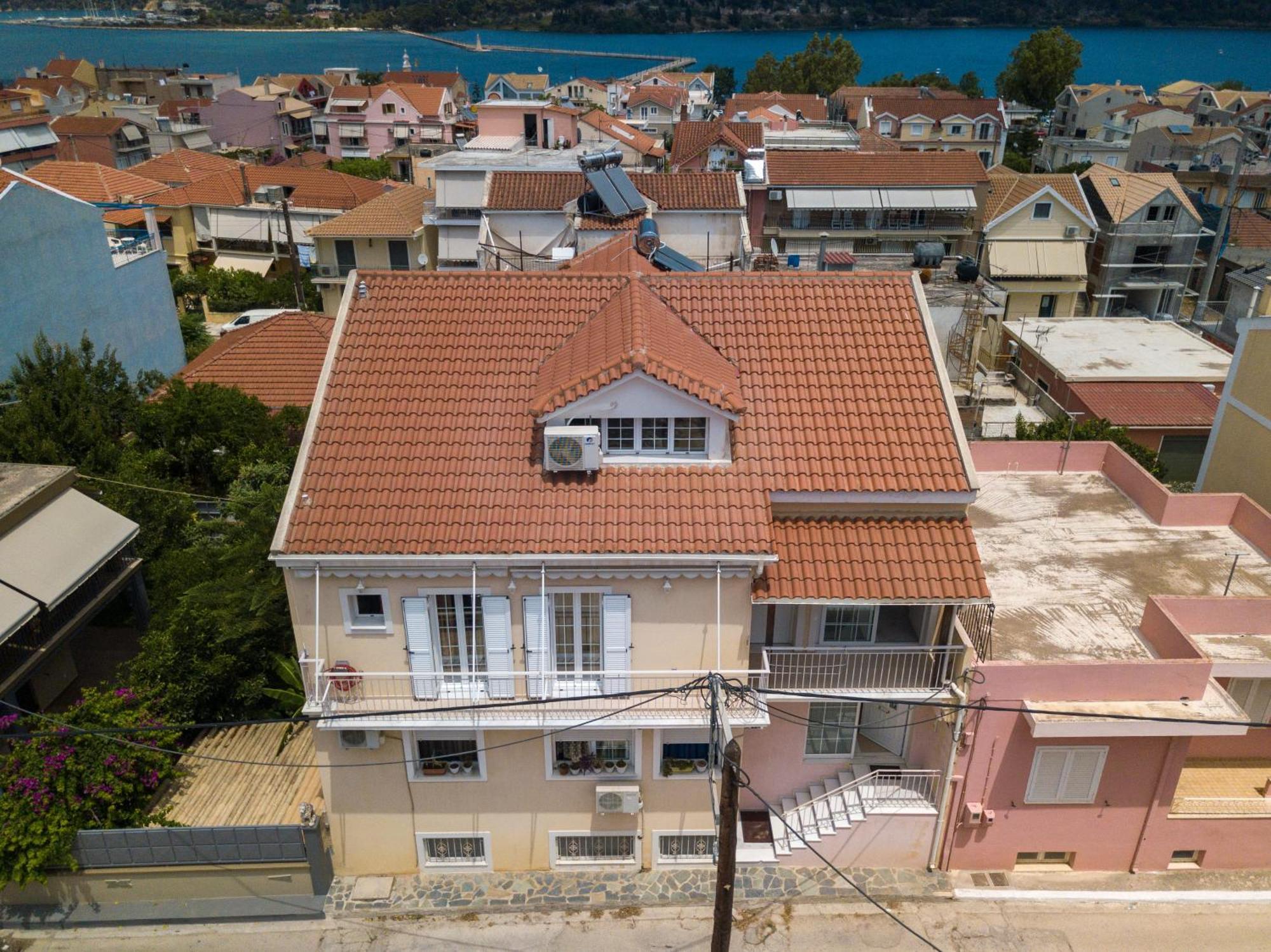 Pavlos Apartments Аргостоліон Екстер'єр фото